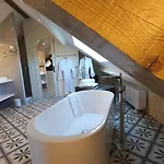 Cafe Bulle Oda ve Kahvaltı 3*
