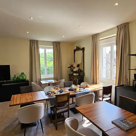 Cafe Bulle Bed & Breakfast