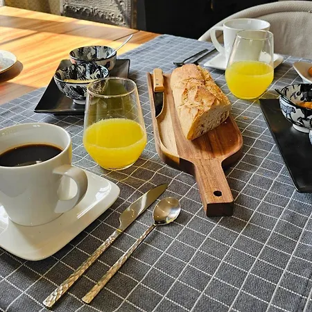 Cafe Bulle 3*